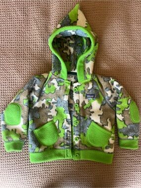 Patagonia Synchilla Green Camo Fleece Hooded Jacket